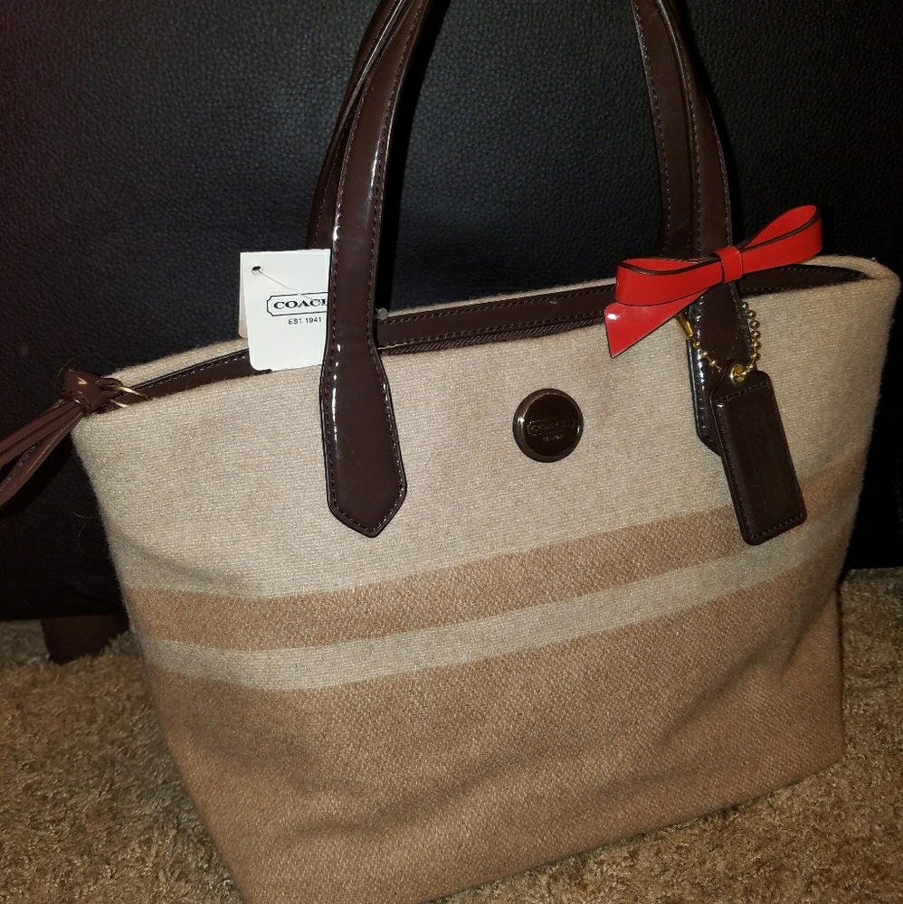 Authentic Cream/Tan Coach Purse